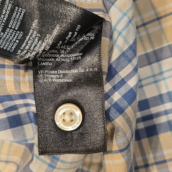 THE NORTH FACE SHORT SLEEVE PLAID BUTTON UP SHIRT. SIZE X- LARGE. BLUE/ TAN. - Picture 6 of 6